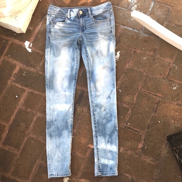 American Eagle Outfitters Denim - AE Stonewashed Bleached Low Rise Skinny Jeans